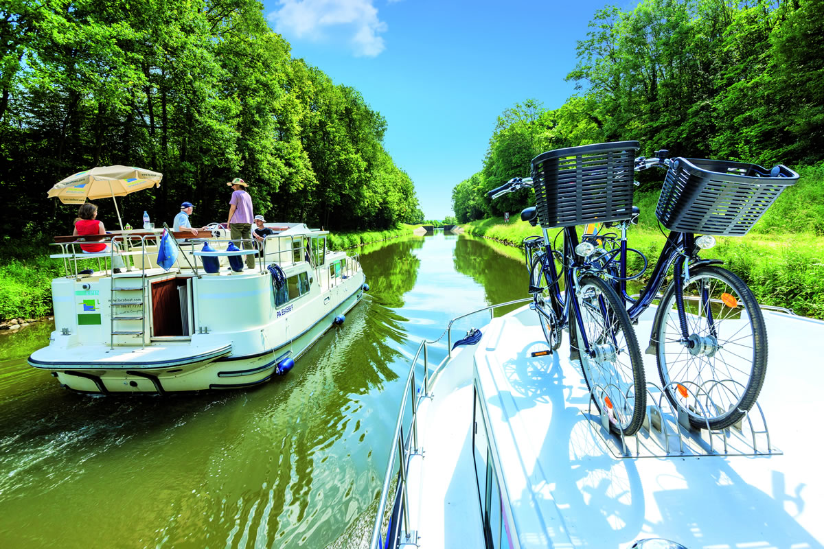 Scey sur Saône (Saône) - France Afloat